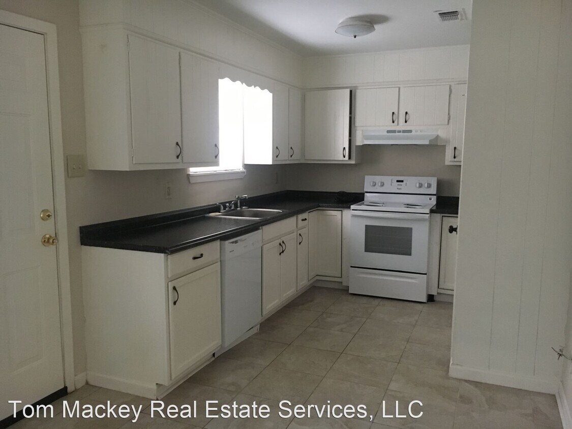 Building Photo - 3 br, 2 bath House - 782 Holt Dr.