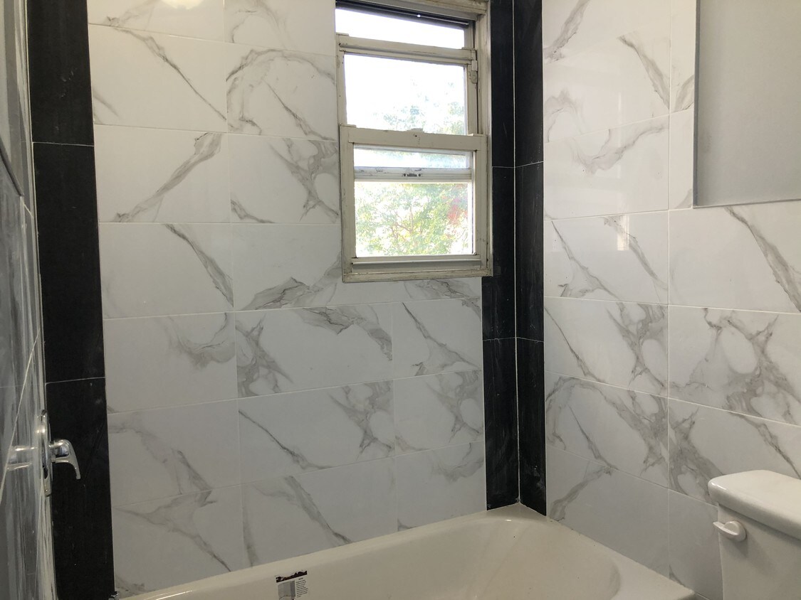 Foto del edificio - 79 Myrtle Ave