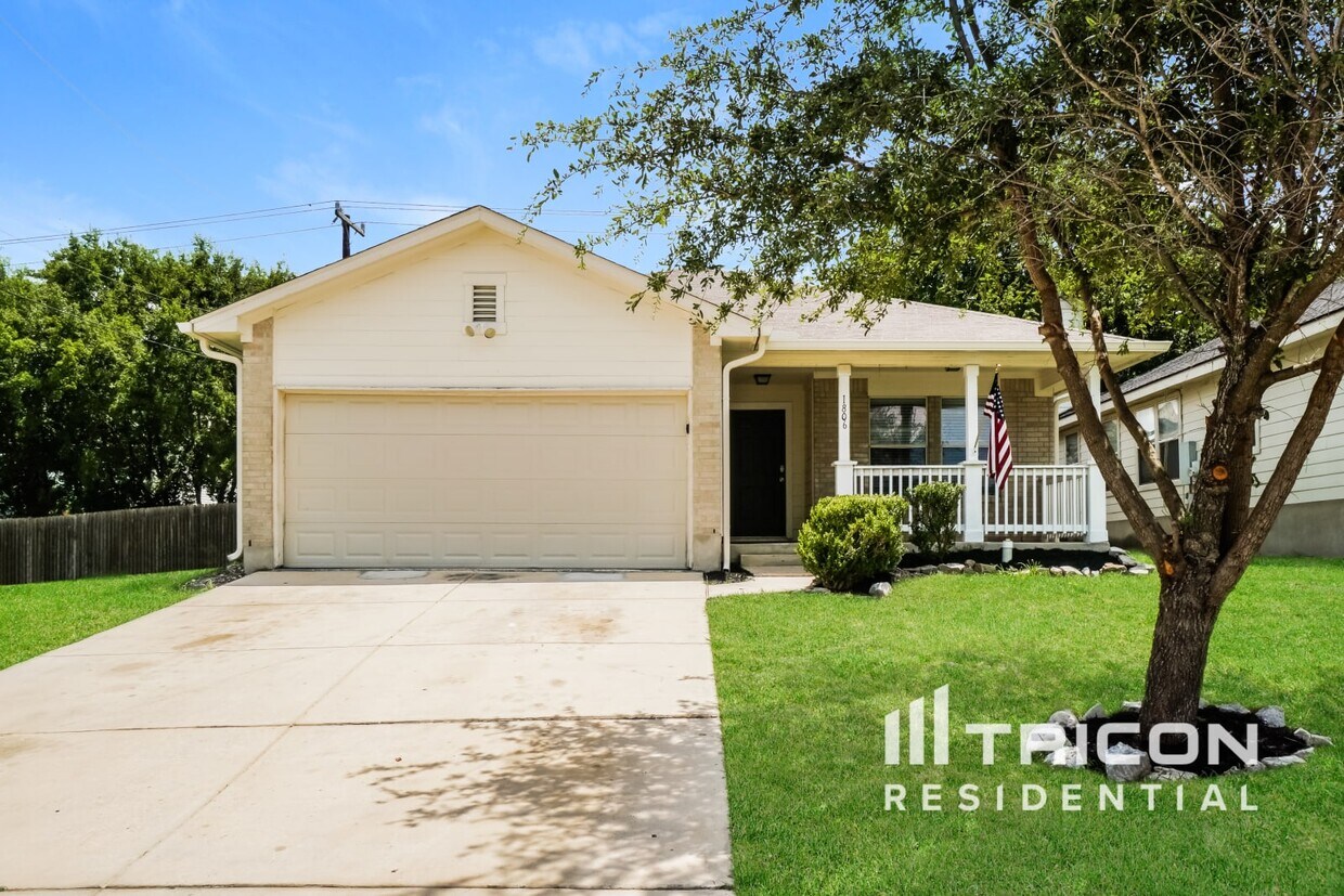 Foto principal - 1806 Marbach Woods