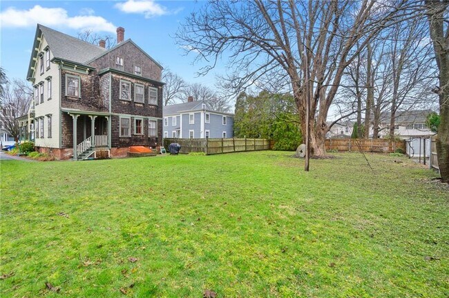 Foto del edificio - 686 Hope St