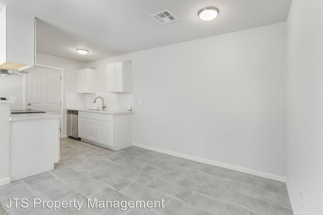 Foto del edificio - 3 br, 2 bath House - 3921 Renick Way