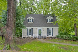 Building Photo - 2806 N Walrond Ave