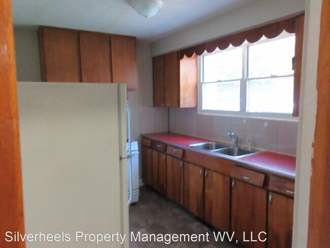 Foto del edificio - 4 br, 1 bath House - 2760 Dutch Ridge Road
