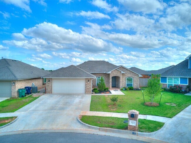 Foto del edificio - 3420 NW 181st St