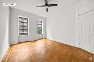 Building Photo - 221 E 88th St