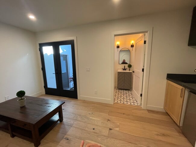 Foto del edificio - 14381 Maclay Ct