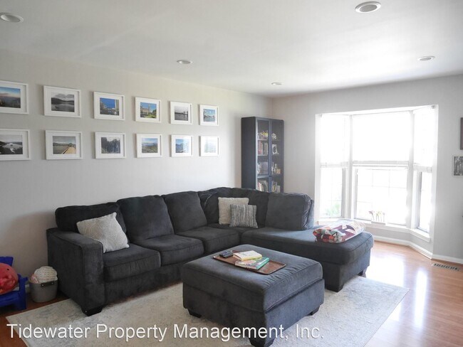 Foto del edificio - 3 br, 3.5 bath House - 4466 Cole Farm Rd