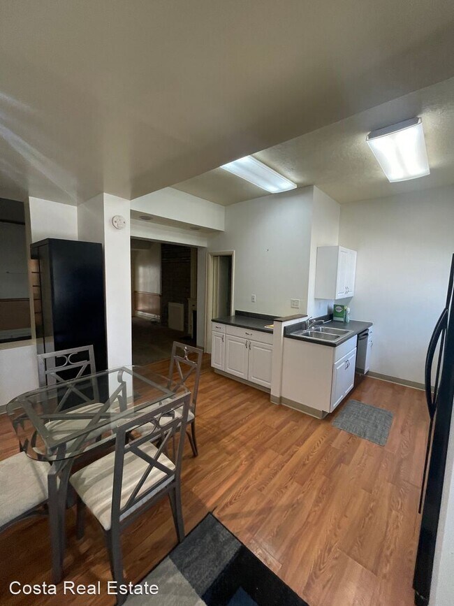 Foto del edificio - 3 br, 2 bath House - 214 Cedarville Street