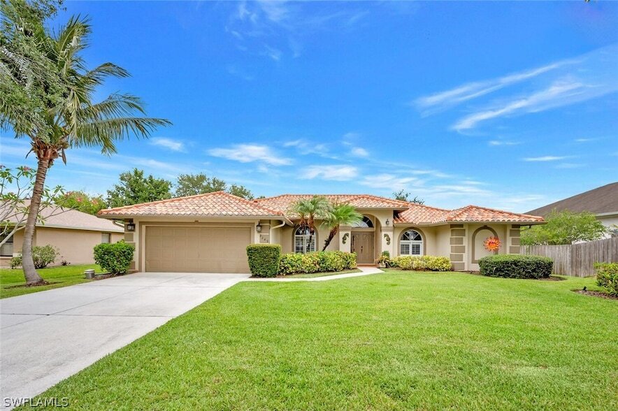 Foto principal - 2249 River Reach Dr