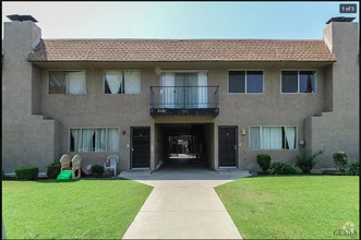 Building Photo - 5101 Hunter Ave