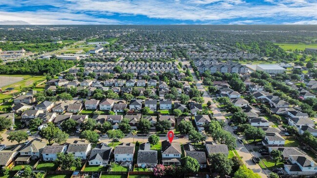 Foto del edificio - 17111 Plaistow court