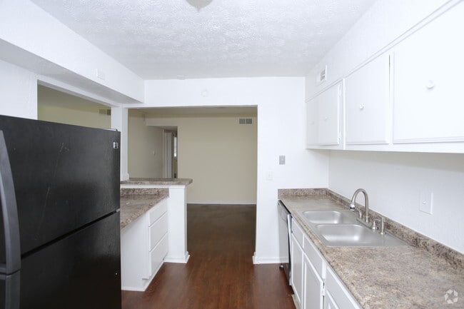 Interior Photo - The Heights at Chamblee
