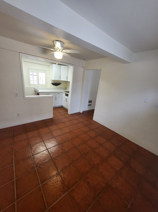 Foto del edificio - Quaint and Cozy 1x1 apartment in the histo...