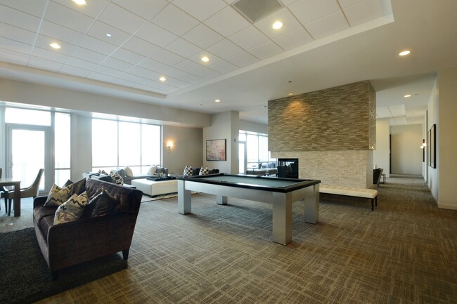 Building Photo - 1201 S Prairie Ave