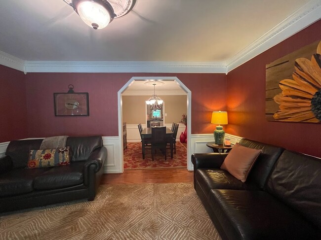 Building Photo - 12505 Sweet Leaf Terrace