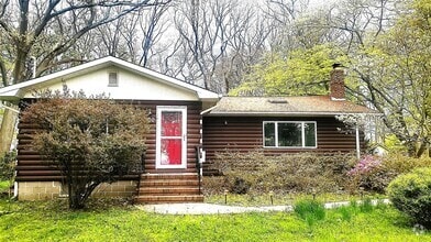Building Photo - 32 Culross Dr