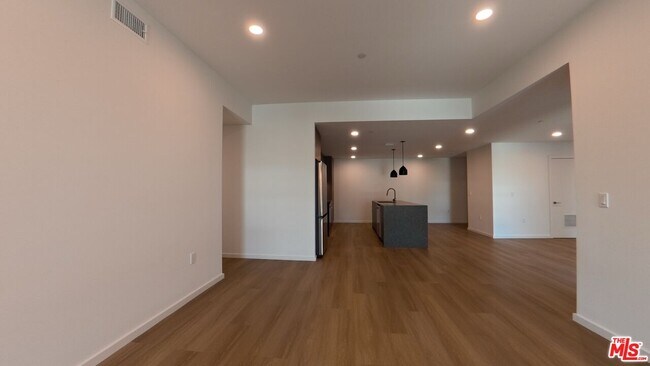 Foto del edificio - 5119 Colfax Ave
