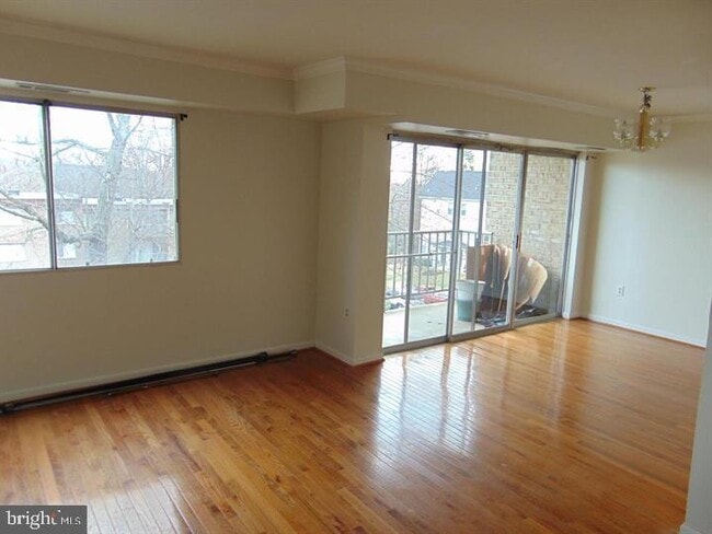 Foto del edificio - 12703 Dara Dr