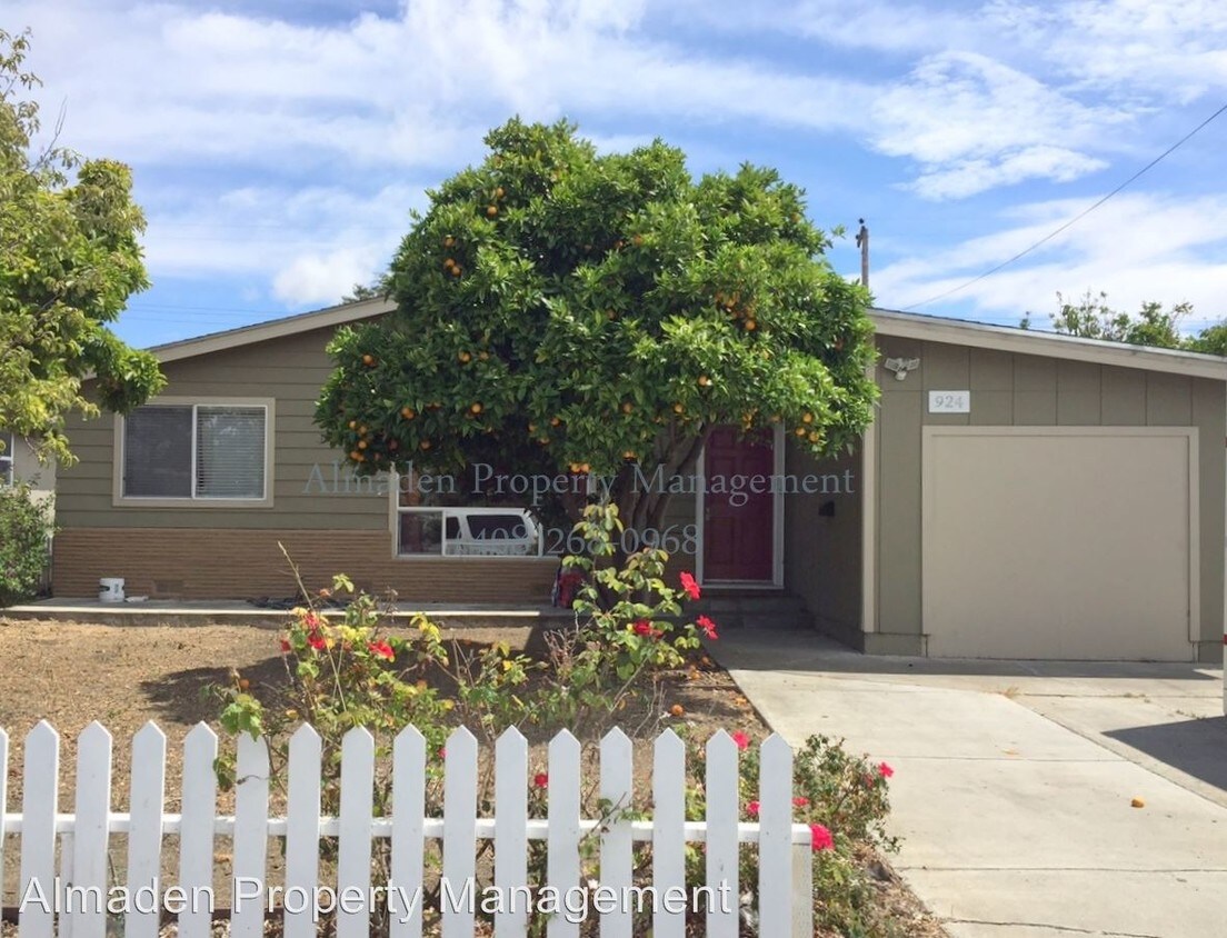 Primary Photo - 924 Almaden Ave