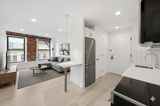 Building Photo - 1057 Fulton St
