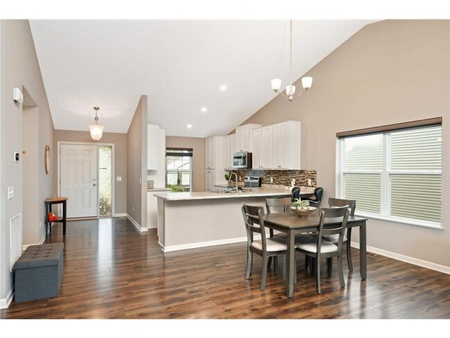 Foto del edificio - 4 br, 3 bath House - 151xx Emory Circle
