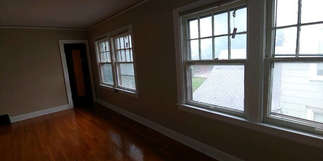 Foto del edificio - 5522 Forest Ave