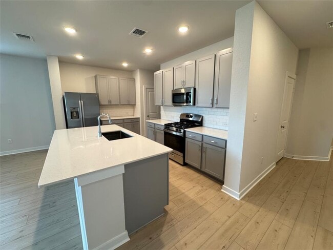 Foto del edificio - 116 Corn Ln