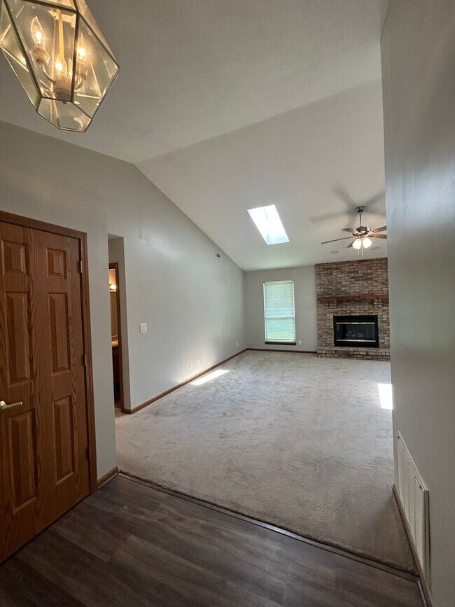 Foto del edificio - 3 Bedroom Home in Lafayette