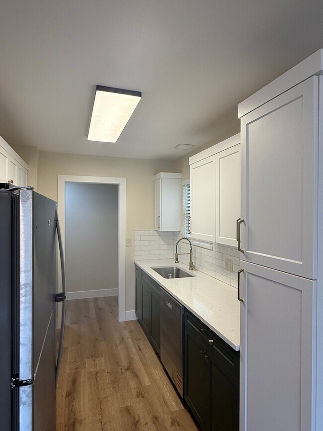 Foto del edificio - 2405 Farmstead St