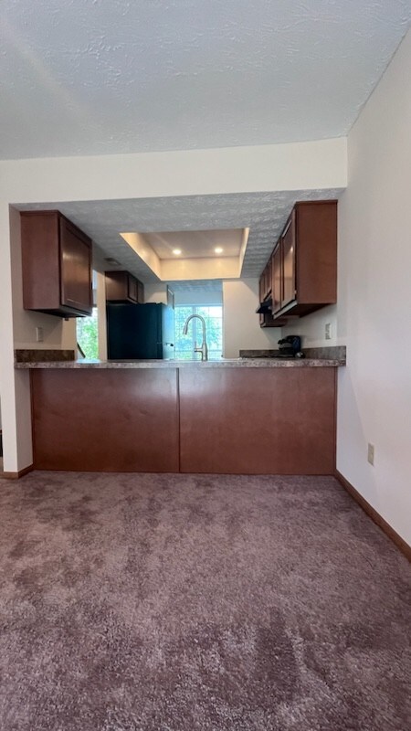 Foto del edificio - 6012 Godown Rd