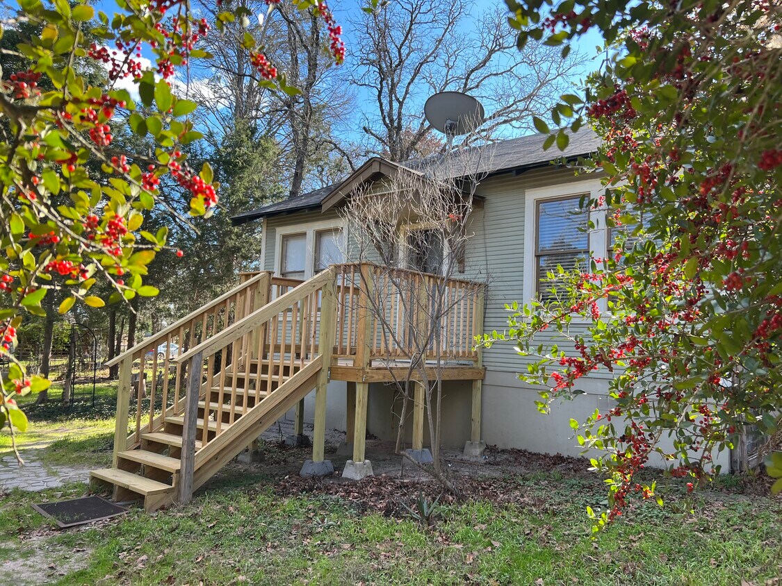 Primary Photo - 292 Spence Ln