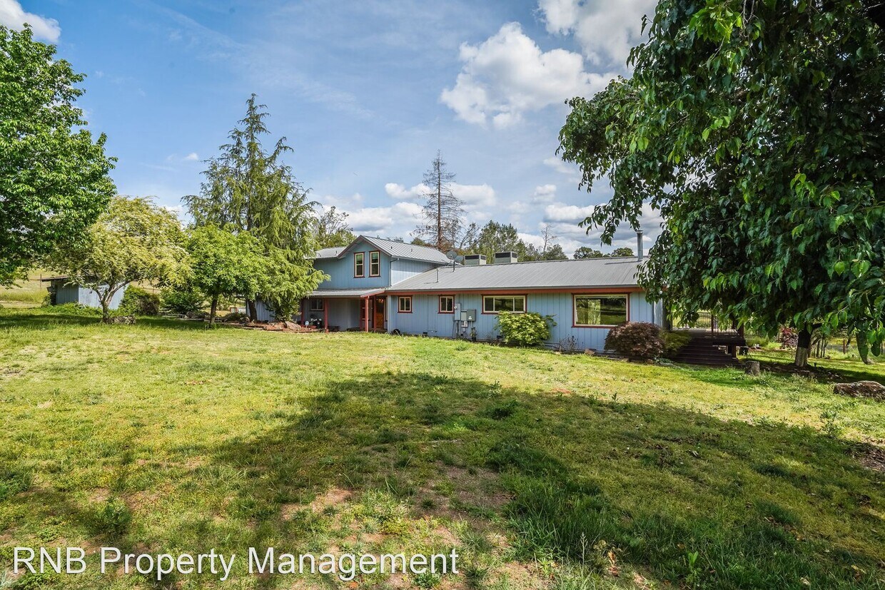 Primary Photo - 4 br, 3 bath House - 1706 Kilaga Springs Road