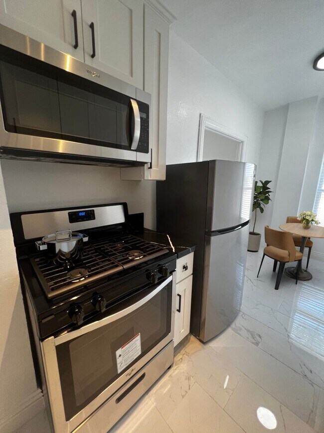 Interior Photo - Serrano Towers