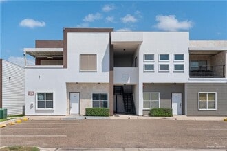 Building Photo - 12 Colbath Ave