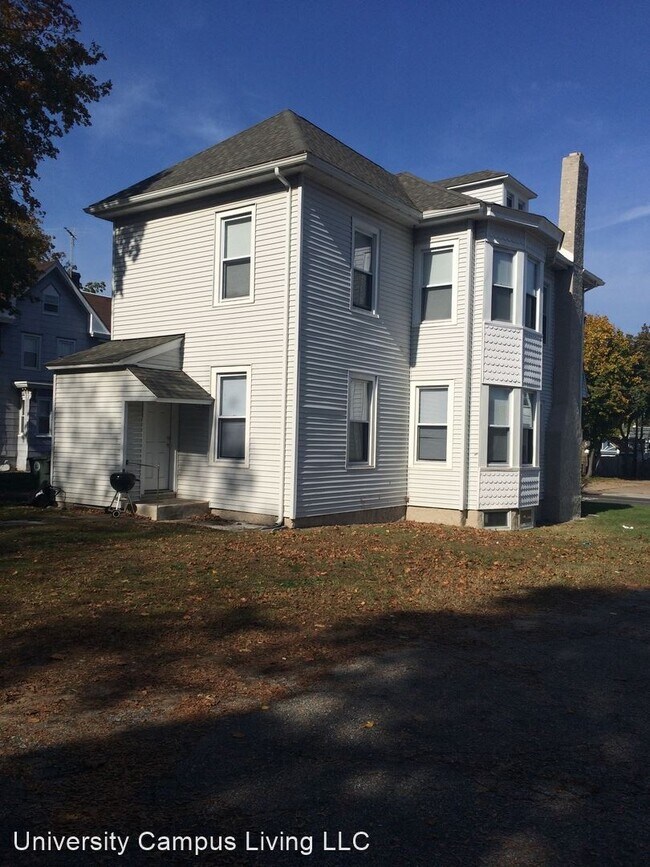 Foto del edificio - 5 br, 2 bath House - 146 E High St.