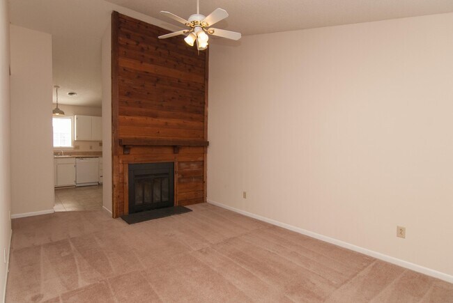 Foto del edificio - 4107 Kenan Ct