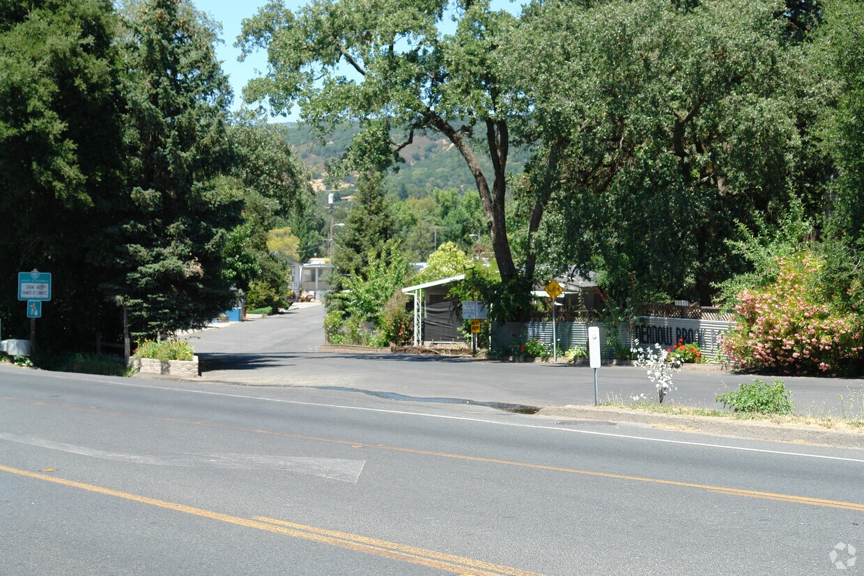 Primary Photo - Meadowbrook Mobile Estates