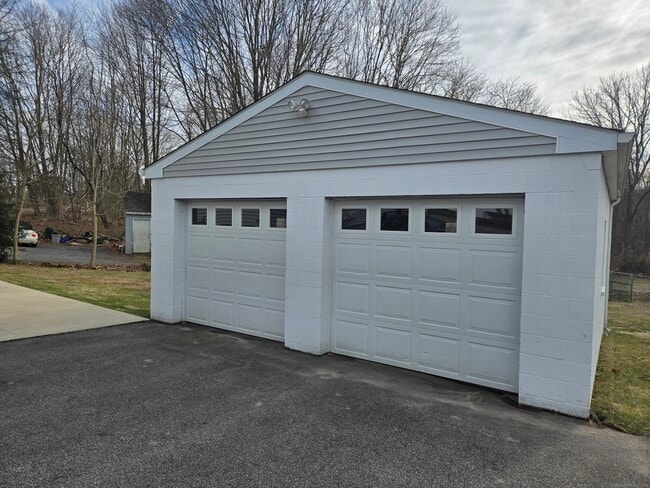 Building Photo - 112 Liberty St