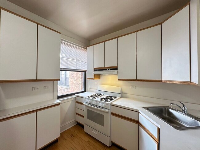 Foto del edificio - 1238 Oak Ave