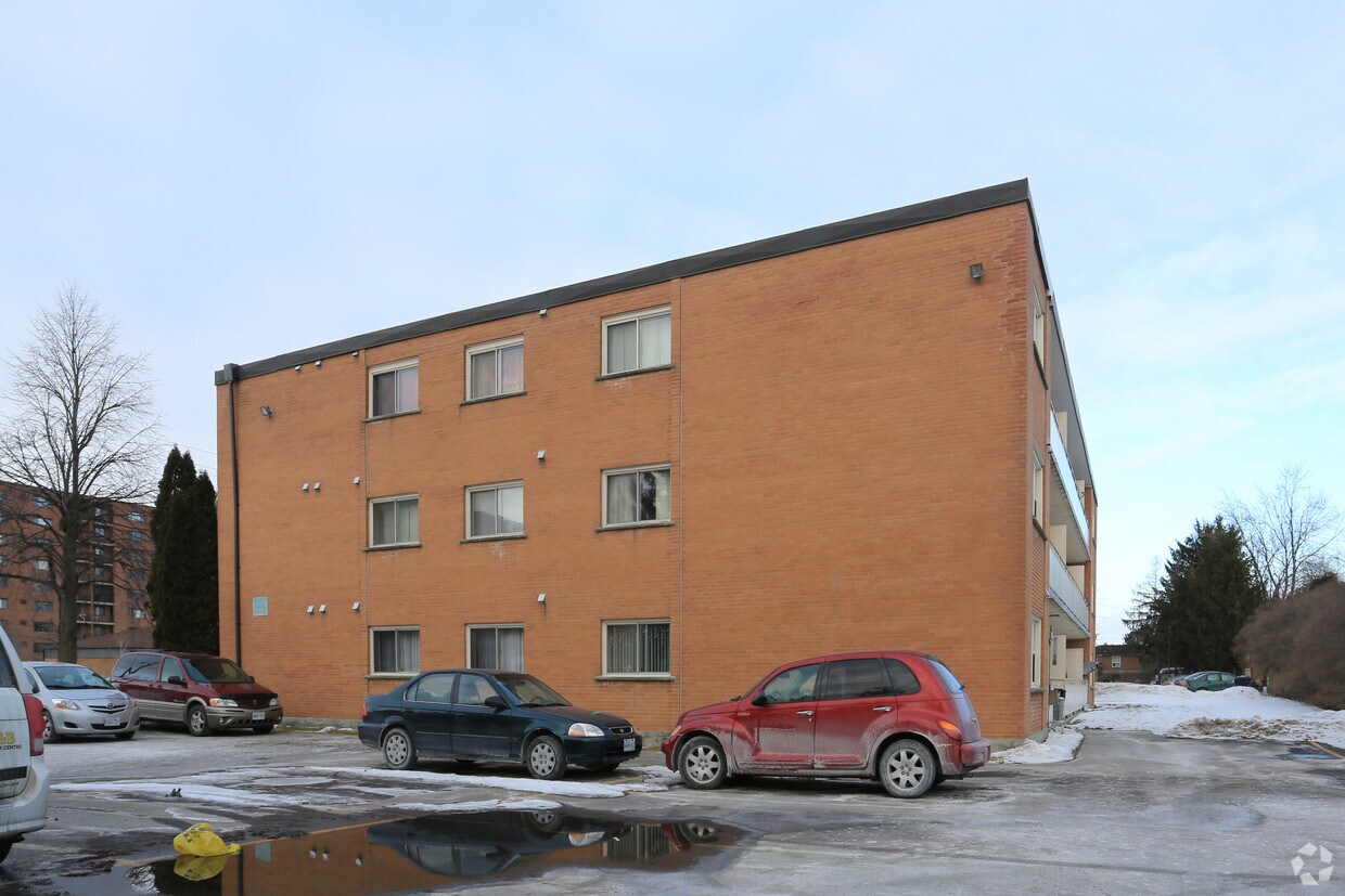 Photo du bâtiment - Lorraine Avenue