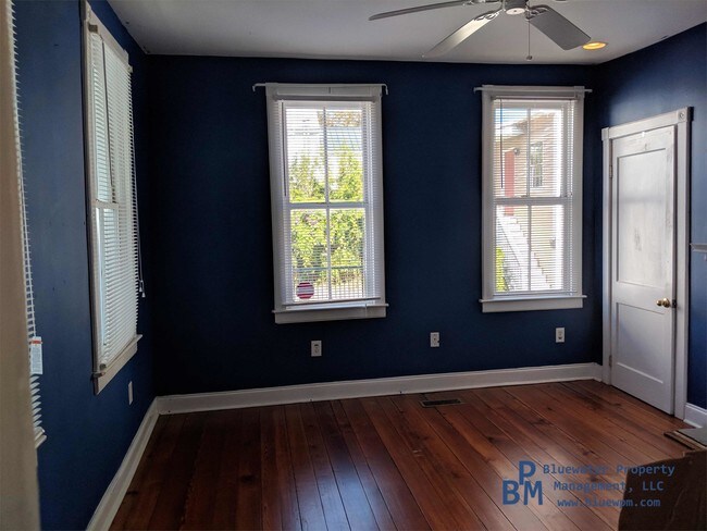 Foto del edificio - 21 Hampden Ct