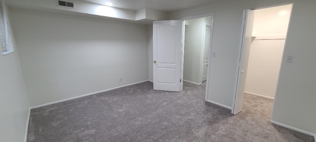 Foto del edificio - 7438 Camelback Cir