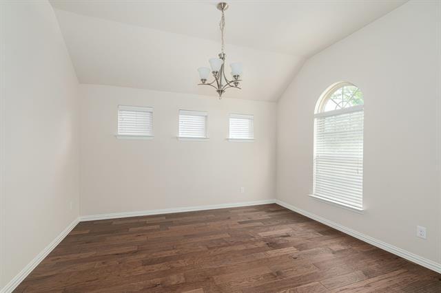 Foto del edificio - 5720 Bender Ridge Dr