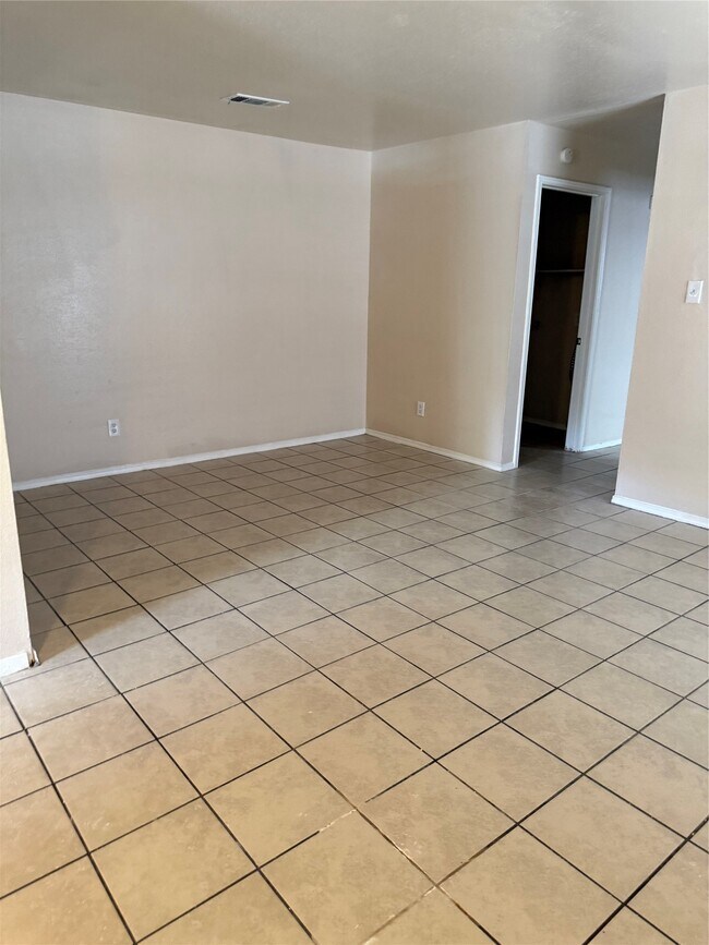 Foto del edificio - 3314 Scotch Moss Ln