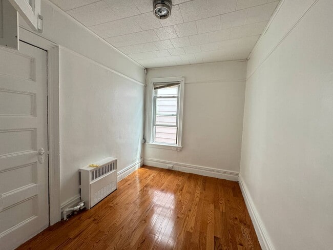 Building Photo - 1817 Amethyst St