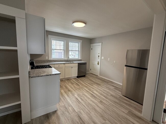 Building Photo - 153 Oakland Ave