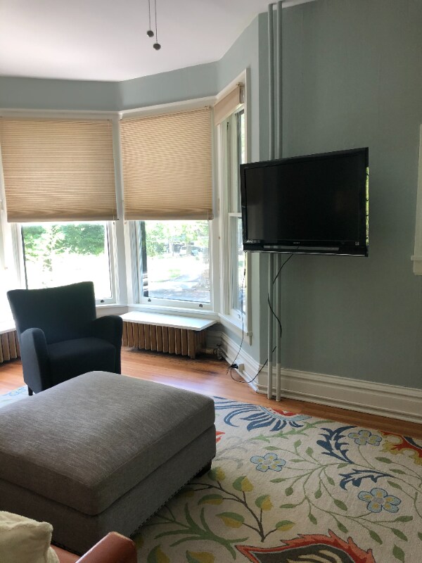 Foto principal - 2325 W 1st Ave