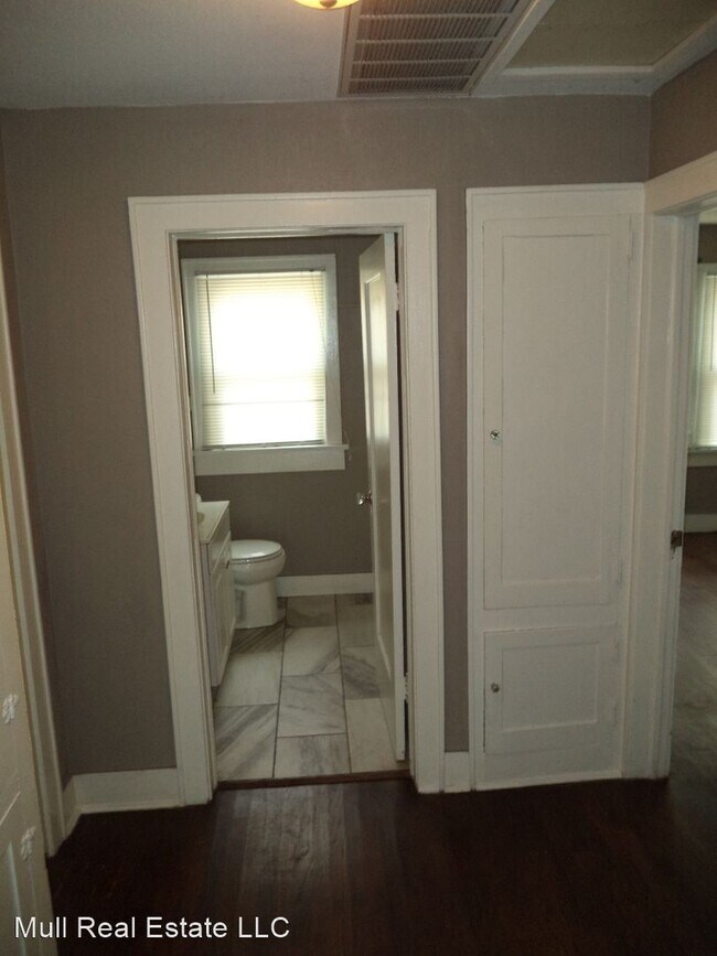 Foto del edificio - 3 br, 1 bath House - 2812 NW 22nd Street
