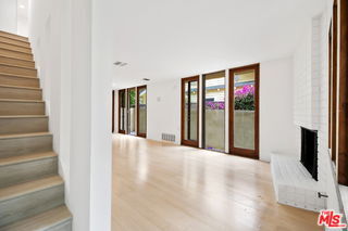 Foto del edificio - 110 Dudley Ave