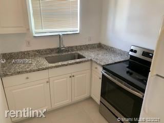 Building Photo - 1 br, 2 bath House - 2048 McKinley St